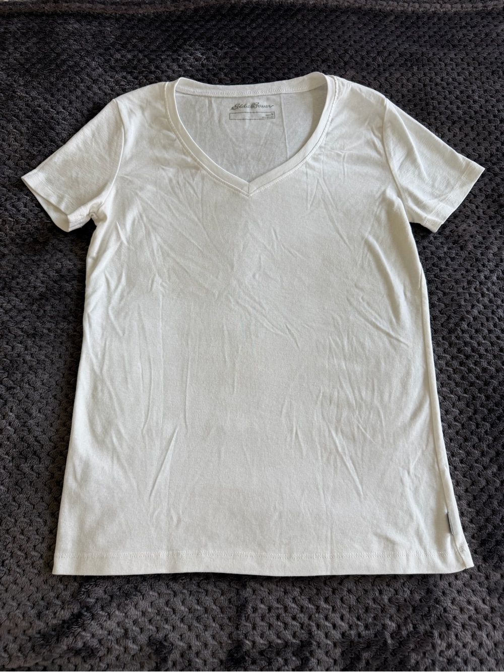 Eddie Bauer Women's V-Neck Short Sleeve Tee in White